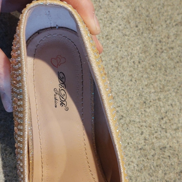 Girl size 3 dress shoes worn twice - Picture 2 of 5